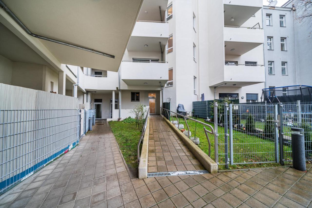 וינה 15 C&J'S Apartment מראה חיצוני תמונה