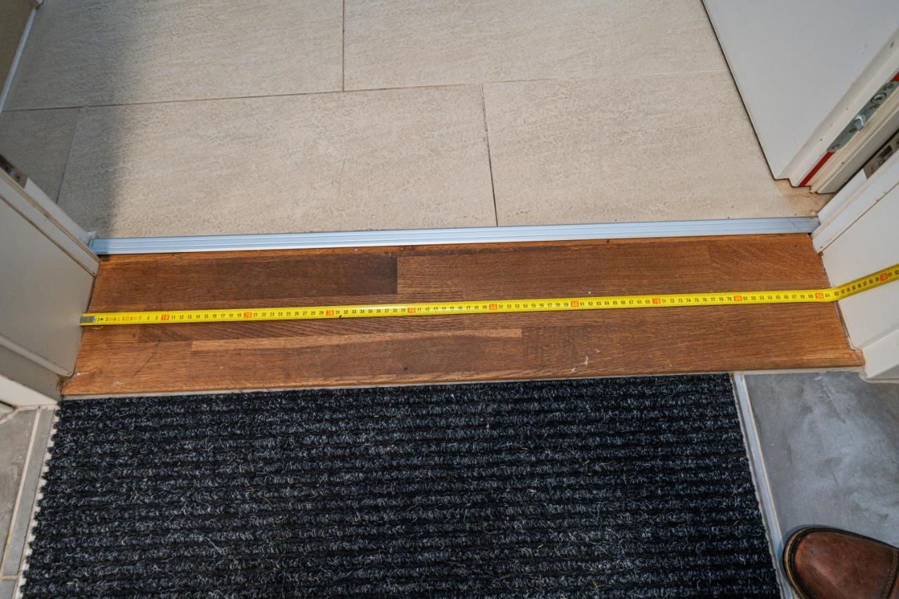 וינה 15 C&J'S Apartment מראה חיצוני תמונה